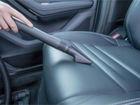 Cómo usar la maquinaria de aspirado de la gasolinera en Campo Lameiro de forma eficiente