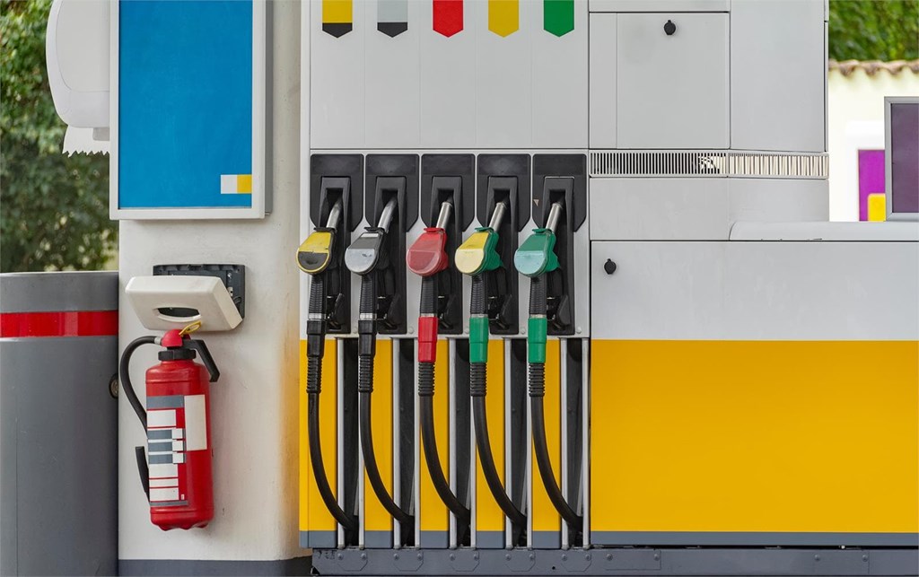 La importancia del mantenimiento regular de los depósitos de almacenamiento de carburante